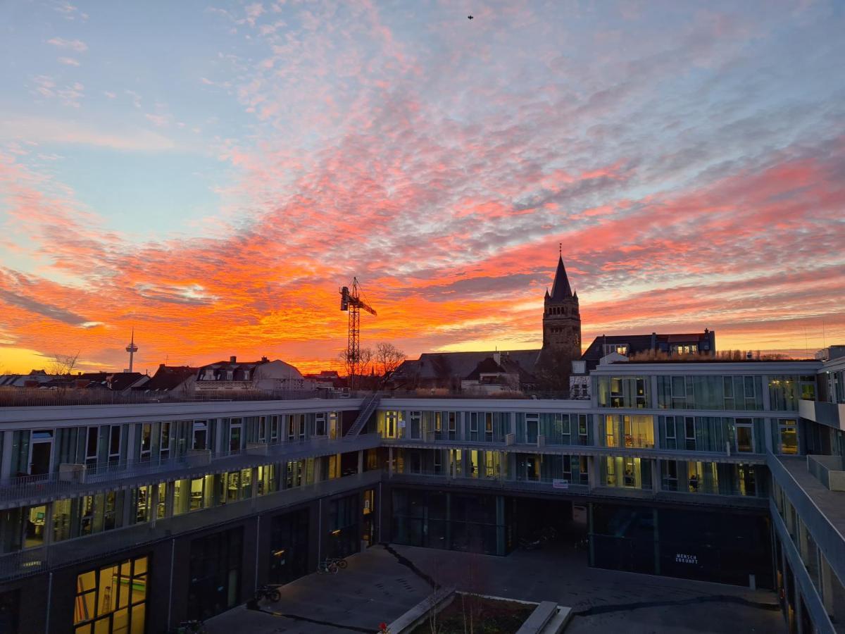Theclouth 3* Keulen